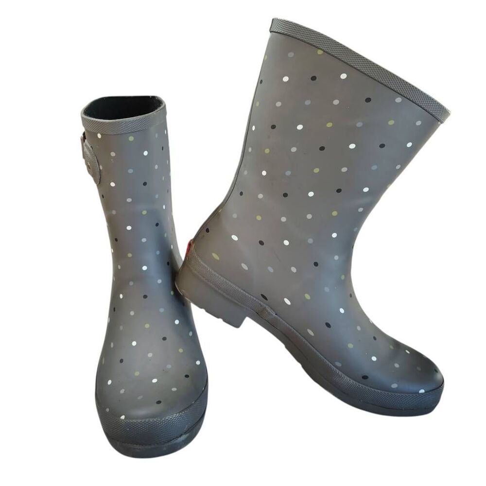 Chooka Polka Dot Rain Boots Womenโs Size 8 Grey Waterproof Mid-Calf Buckle